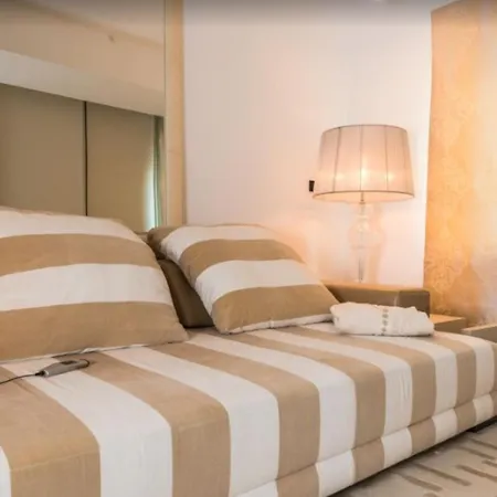 Dubrovnik Room