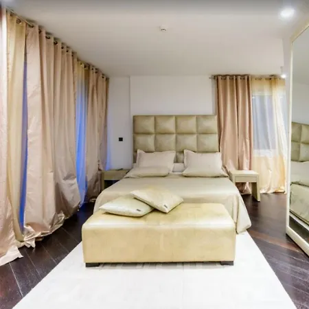 Dubrovnik Room *