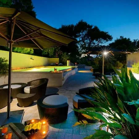 Apartment Luxury Villa Dubrovnik With Pool By The Beach *