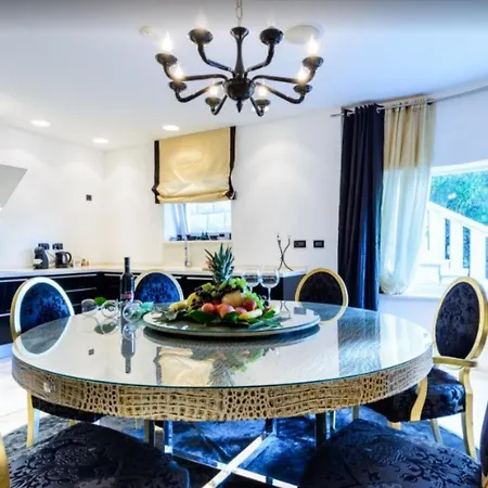 Apartment Luxury Villa Dubrovnik With Pool By The Beach