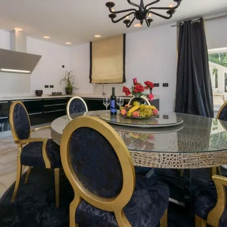 Luxury Villa Dubrovnik With Pool By The Beach