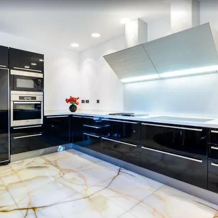 Apartment Luxury Villa Dubrovnik With Pool By The Beach